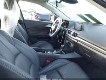 Mazda 3 IV 2018 Mazda 3 Touring, od ubezpieczalni 2.5 Benzyna 184KM, zdjęcie 12