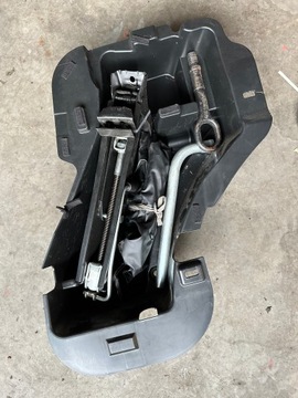WKŁAD ZESTAW SCHOWEK NAPRAWCZY TIGUAN 5N0012115C