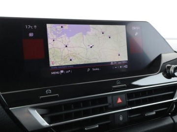 Citroen C4 III SUV 1.2 PureTech 130KM 2021 Citroen C4 Kamera, Led, Automat, Navi, Skóra,, zdjęcie 24