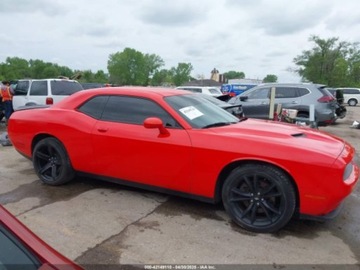 Dodge Challenger III 2018 Dodge Challenger RT Plus 2018 5.7l 5.7 Benzyna 372KM, zdjęcie 5