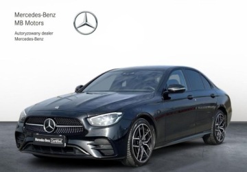 Mercedes Klasa E W214 Sedan 2.0 220d 197KM 2023 Mercedes-Benz Klasa E 4Matic AMG Line SalonPL Distonic CarPlay Android Aut