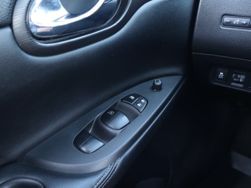 Nissan Pulsar 1.2 DIG-T 115KM 2016 Nissan Pulsar 1.2 DIG-T, Salon Polska, Klima, zdjęcie 17