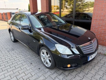 Mercedes Klasa E W212 Limuzyna 200 CDI BlueEFFICIENCY 136KM 2010 Mercedes-Benz Klasa E 2.2 diesel 136 KM automat zarej w PL zadbany za, zdjęcie 1