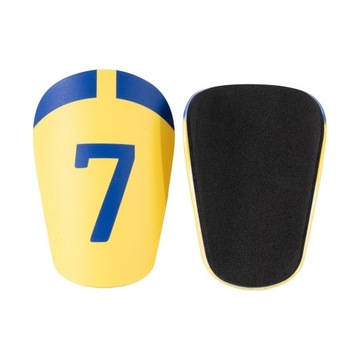 2x piłkarskie nagolenniki przenośne, wygodne, lekkie, ergonomiczne