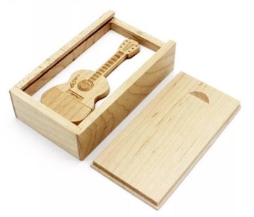 Флешка в виде деревянного сердца в подарок, 32 ГБ, USB 3.0