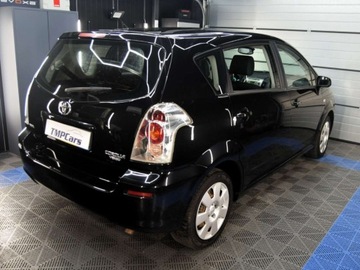 Toyota Corolla Verso E120 1.8 VVT-i 130KM 2007 Toyota Corolla Verso 1.8 benzyna 7 miejsc Klimatronic 1.8 Benzyna 129KM, zdjęcie 17