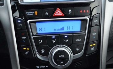 Hyundai i30 2014 Hyundai i30 1.4 Benzyna Nawigacja Klimatyzacja Cz.parkowania 1.4 Benzyna, zdjęcie 28