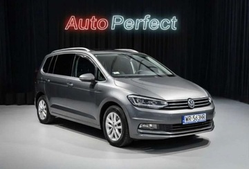 Volkswagen Touran III 2.0 TDI 150KM 2016 Volkswagen Touran 2.0 TDI CR TOP LED DSG Nvi kamera PDC Highline Panorama