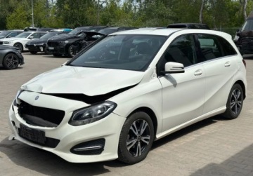 Mercedes Klasa B W246 Sports Tourer 180 CDI BlueEFFICIENCY Edition 109KM 2015 Mercedes-Benz Klasa B 1.5D 109KM 2015r. auto zarejestrowane i ubezpieczone, zdjęcie 2