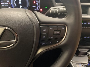 Lexus UX Crossover Facelifting 2.0 250h 184KM 2023 Lexus UX 250h GPF F Sport Design 2WD Lexus UX 250h, zdjęcie 13