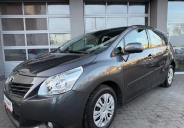 Toyota Verso Minivan 1.8 Valvematic 147KM 2010 Toyota Verso Automat, 7 osobowy, salon Polska, dach panoramiczny 1.8 147KM, zdjęcie 2