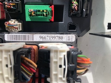 СТАРТОВЫЙ КОМПЛЕКТ КОНТРОЛЛЕРА PEUGEOT 207 1.6 9666681180