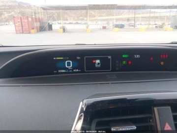 Toyota Prius IV 2021 Toyota Prius 2021 TOYOTA PRIUS PRIME LE 1.8 Hybryda Plug-in 95KM, zdjęcie 10