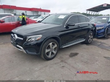 Mercedes GLC C253 2017 Mercedes-Benz GLC 2017 r., 2,0L 300 COUPE 4MATIC 2.0 Benzyna 241KM, zdjęcie 2