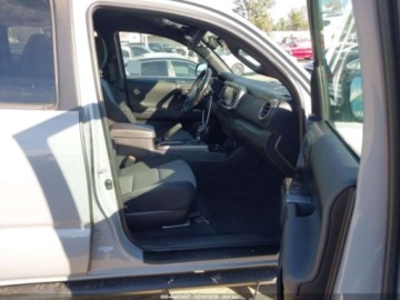 Toyota Tacoma II 2021 Toyota Tacoma Trd Sport 2021 3.5 Benzyna 278KM, zdjęcie 9