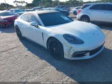 Porsche Panamera II Sport Turismo 2.9 V6 440KM 2018 Porsche Panamera Porsche Panamera 4S, od ubezpieczalni 2.9 Benzyna 440KM, zdjęcie 7