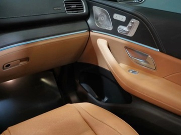 Mercedes GLS X167 SUV Facelifting 3.0 450d 367KM 2025 MERCEDES-BENZ GLS 450 d 4-MATIC AMG Line 3.0 (367KM) 2025, zdjęcie 12