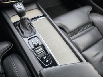 Volvo V60 II  Kombi 2.0 D4 190KM 2019 Volvo V60 Cross Country Salon PL Pro D4 B 190KM AW, zdjęcie 13