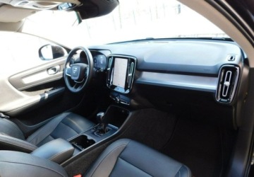 Volvo XC40 Crossover 2.0 D3 150KM 2020 Volvo XC 40 Skora Kamera Panorama Dach Model 2021r 2.0 Diesel 150KM, zdjęcie 8