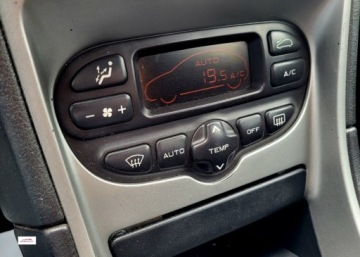 Peugeot 307 I Hatchback 2.0 HDi 8V 90KM 2002 Peugeot 307 Zarejestrowany I ubezpieczony 2.0 Diesel 90KM, zdjęcie 8