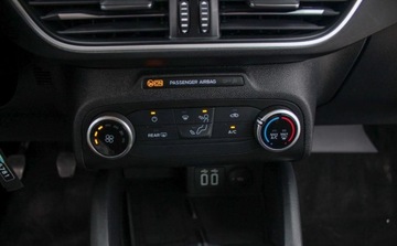 Ford Focus IV Kombi 1.5 EcoBlue 120KM 2020 Ford Focus swiezo sprowadzony, nowy rozrzad 1.5 Diesel 120KM, zdjęcie 17