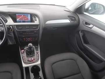 Audi A4 B8 2009 Audi A4 2.0 TDI, Navi, Xenon, Klima, Klimatronic, zdjęcie 7