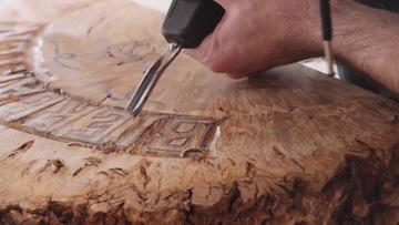 Dłuto elektryczne do drewna w zestawie 7 różnych dłut + dłutownica