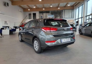 Hyundai i30 III Hatchback Facelifting 1.5 T-GDI 48V 160KM 2021 Hyundai i30 2021 1.5T-GDI 160KM 48V Classic Plus 45.595km Salon Polska 1wl, zdjęcie 7