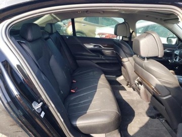 BMW Seria 7 G11-G12 2021 BMW Seria 7 740i, 2021r., 3.0L 3.0 Benzyna 335KM, zdjęcie 9