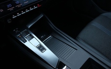 Peugeot 2022 Peugeot 308 1.6 Hybrid PHEV Allure EAT8 1.6 Hybryda 180KM, zdjęcie 13