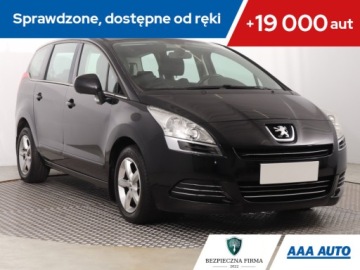 Peugeot 5008 I 2010 Peugeot 5008 1.6 HDi, Salon Polska, 7 miejsc