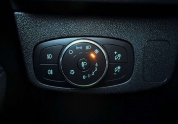 Ford Focus IV Hatchback Facelifting 1.0 EcoBoost 125KM 2022 Ford Focus 1.0 EcoBoost 125KM MT6 Titanium Salon PL ASO I-wszy wlasciciel, zdjęcie 13