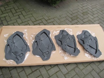 WYGŁUSZENIE DRZWI PRZÓD TYŁ FOCUS MK3 HB KOMBI