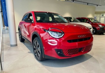 Fiat 2025 Fiat 600 Wyprzedaz 2025 Leasing od 100 Pozyczka 0 1.2 Benzyna 110KM, zdjęcie 2