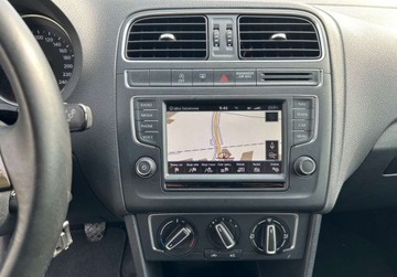 Volkswagen Polo V Hatchback 3d Facelifting 1.2 TSI BlueMotion Technology 90KM 2015 Volkswagen Polo 1.2 TSI 90 KM 1.2 Benzyna 90KM, zdjęcie 10