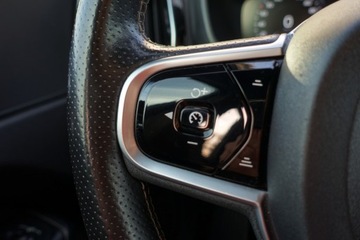 Volvo XC60 II Crossover D3 150KM 2018 Volvo XC 60 R-Design Czujniki park. Tempomat Klima 2strefowa HAK FV23, zdjęcie 23