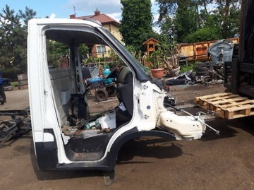 KABINA IVECO DAILY MOŻLIWY ZAKUP KABINY GOŁEJ