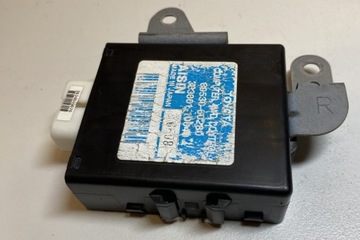 JEDNOSTA ŘÍDÍCÍ MOTORU ECU TOYOTA LAND CRUISER 120 (_J12_) 8953060280