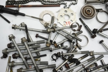 YAMAHA XJ6 N 09-16 БОЛТЫ ВИНТЫ