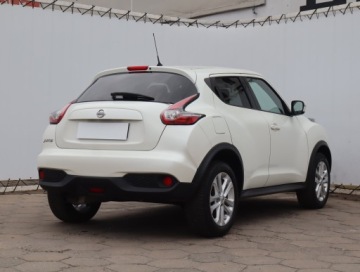 Nissan Juke I SUV Facelifting DIG-T 115KM 2015 Nissan Juke 1.2 DIG-T, Salon Polska, zdjęcie 4