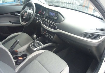 Fiat Tipo II Sedan 1.4 95KM 2019 Fiat Tipo Fiat Tipo II I wlasciciel, Salon PL, serwis 1.4 Benzyna 95KM, zdjęcie 17