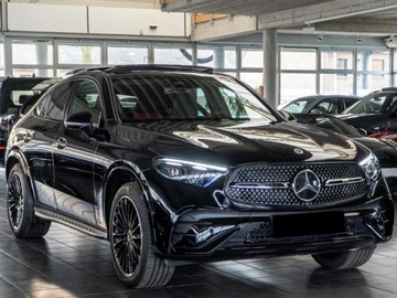 Mercedes GLC C254/X254 Coupe 2.0 300 258KM 2025 GLC Coupe 300 4-Matic AMG Line 2.0 (258KM) 2025, zdjęcie 2