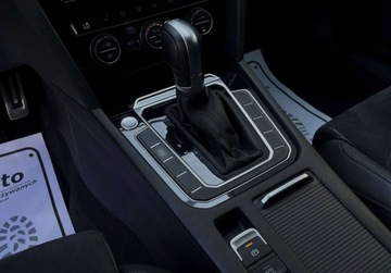 Volkswagen Passat B8 Variant 1.8 TSI BlueMotion Technology 180KM 2018 Volkswagen Passat 1.8 TSI DSG 180KM ZAREJESTROWANY bezwypadkowy GWARANCJ, zdjęcie 29