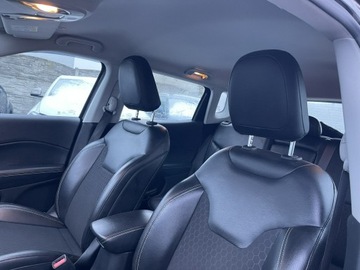 Jeep Compass II SUV 1.4 MultiAir 140KM 2019 Jeep Compass Skóra Klimatronik Kamera HAK, zdjęcie 8