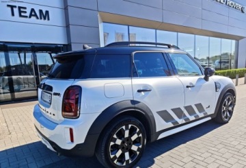 Mini Countryman F60 Crossover Facelifting 2.0 S 178KM 2023 MINI Countryman Cooper S ALL4 2.0 Benzyna 178KM, zdjęcie 23
