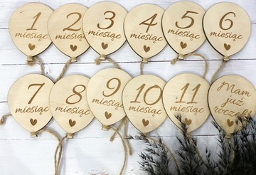 ДЕРЕВЯННЫЕ ТАРЕЛКИ С МЕСЯЦАМИ ДЛЯ ФОТОГРАФИЙ, ШАРЫ