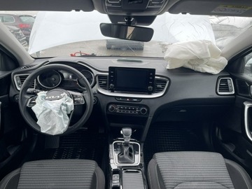 Kia Ceed III Kombi Facelifting 1.6 GDI PHEV 141KM 2023 Kia Cee&#039;d Hybryda Plug IN Automat Kamera, zdjęcie 9