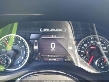  RAM 1500 Laramie 57 Box, 2023r., 4x4, 5.7L 5.7 Benzyna 395KM, zdjęcie 10