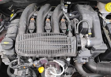 Citroen C3 III Hatchback 1.2 PureTech 82KM 2018 Citroen C3 2018r, 1.2 Benzyna. Delikatnie uszkodzony lewy przod. Jezdzi, zdjęcie 17