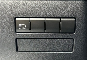 Lexus NX I SUV Facelifting 300h 197KM 2019 Lexus NX Elegance, Hak, Tempomat, Podgrzewane fotele, Rozpoznawanie znakow, zdjęcie 18